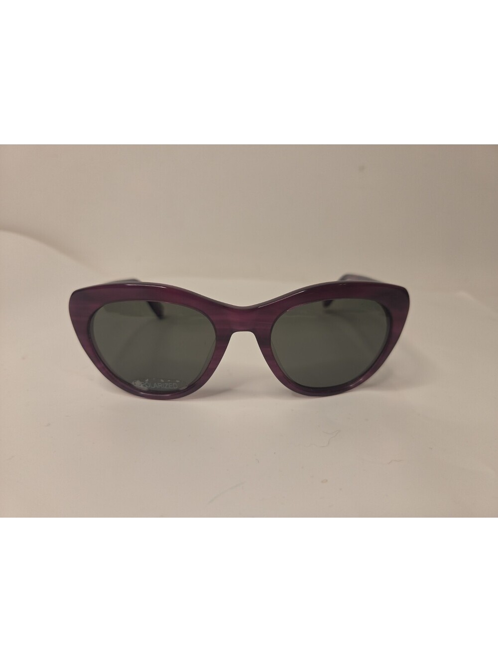 Elizabeth Arden Semi Cat Eye Vibrant Purple Sunglasses EA 5241-1 SZ 52 20/140